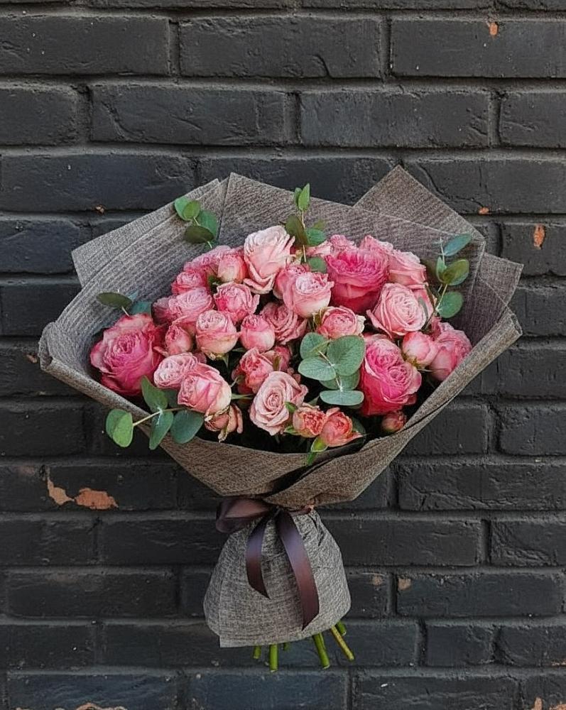 Букет цветов из: Розы в Кизнер