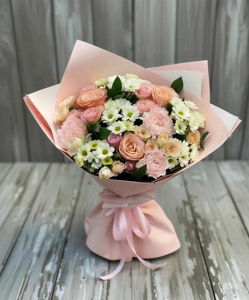 Букет цветов из: Гвоздики, Розы и Хризантемы в Кизнер