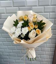Букет цветов из:  Розы и Хризантемы #REPLACE_PRED# Кизнер