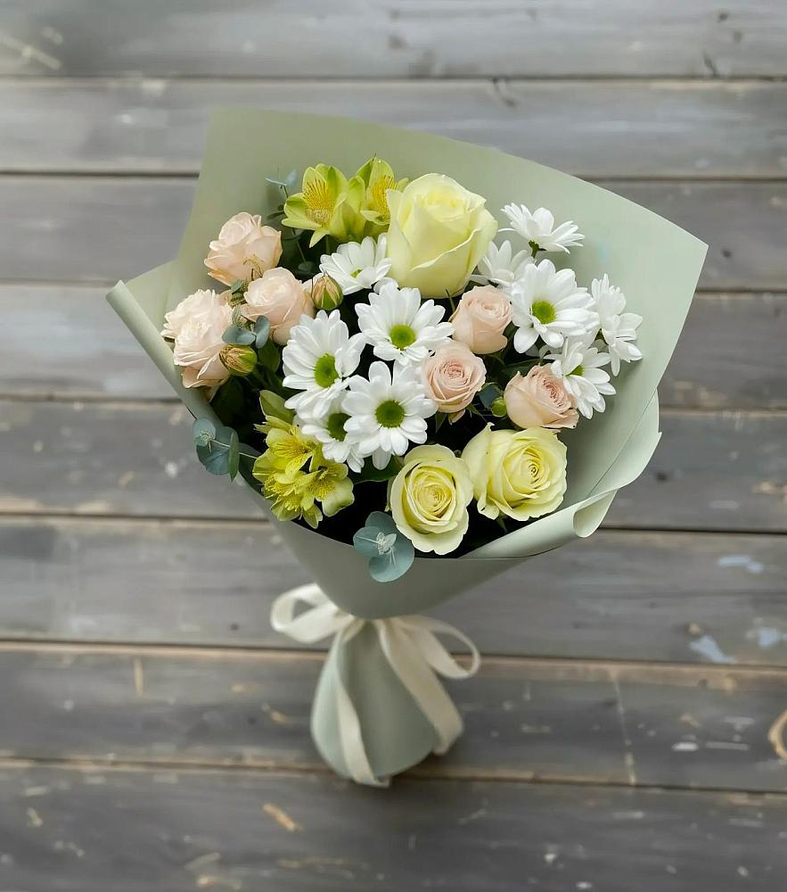 Букет цветов из: Альстромерии, Розы и Хризантемы в Кизнер