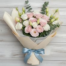 Букет цветов из:  Лизиантусы #REPLACE_PRED# Кизнер