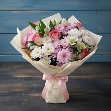 Букет цветов из:  Хризантемы, Альстромерии и Розы в Кизнер