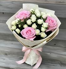 Букет цветов из:  Розы в Кизнер