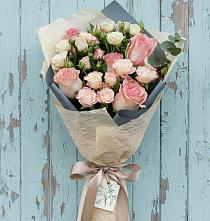 Букет цветов из:  Розы в Кизнер