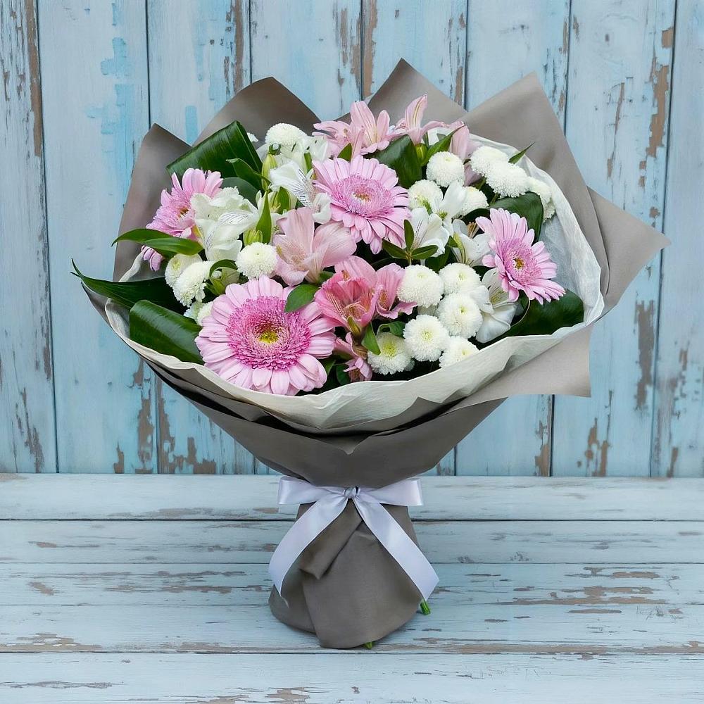 Букет цветов из: Герберы, Альстромерии и Хризантемы в Кизнер