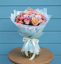 Букет цветов из:  Хризантемы и Розы в Кизнер