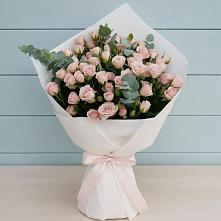 Букет цветов из:  Розы #REPLACE_PRED# Кизнер