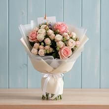 Букет цветов из:  Розы в Кизнер