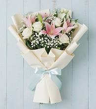 Букет цветов из:  Лилии в Кизнер
