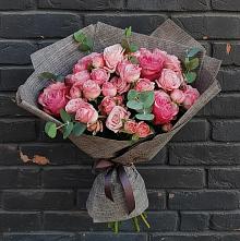 Букет цветов из:  Розы в Кизнер